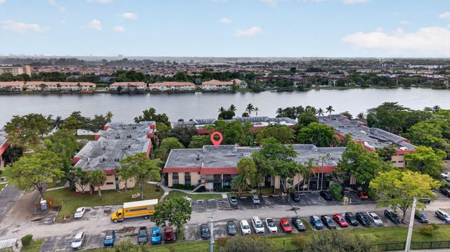 750 NE 199TH Street 204H, Miami, FL 33179