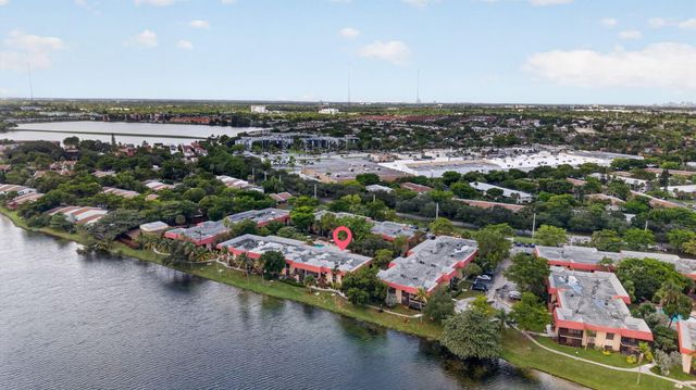 750 NE 199TH Street 204H, Miami, FL 33179