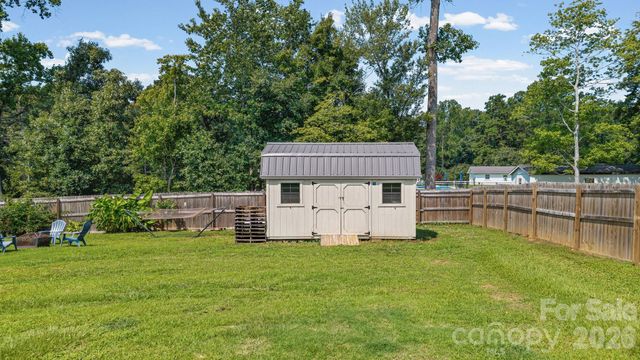133 Stone Hollow Road, Lexington, NC 27295