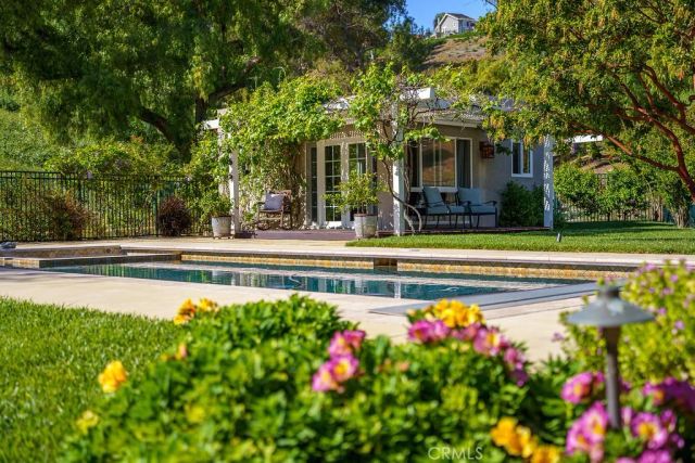 1 Sand Oaks, Laguna Niguel, CA 92677