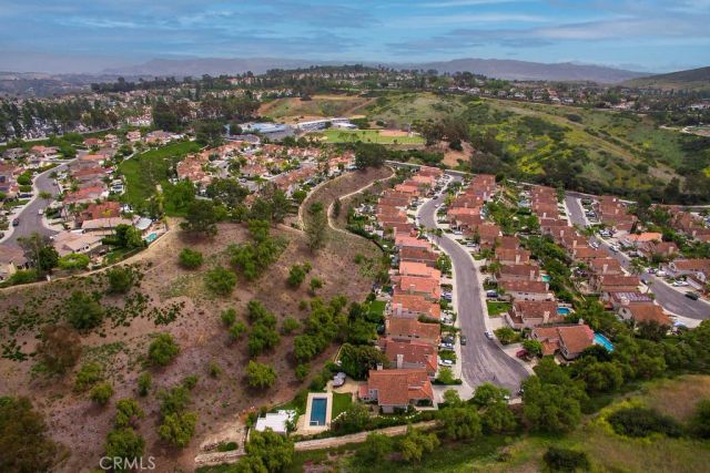 1 Sand Oaks, Laguna Niguel, CA 92677