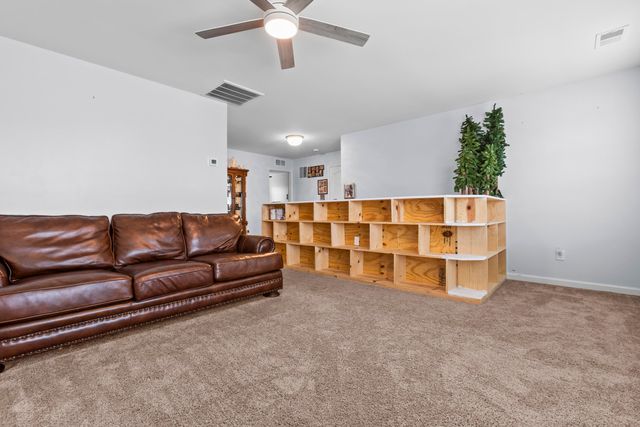 7049 Arbor Ridge Drive, Richmond, KY 40475