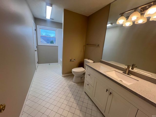 1729 King Eider Drive, West Lafayette, IN 47906