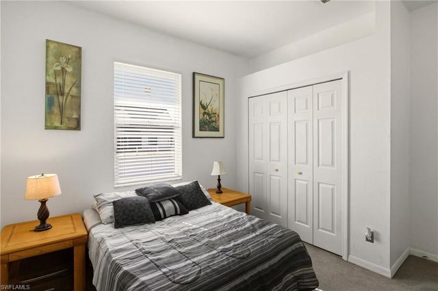 8821 Woodgate Manor CT, Fort Myers, FL 33908