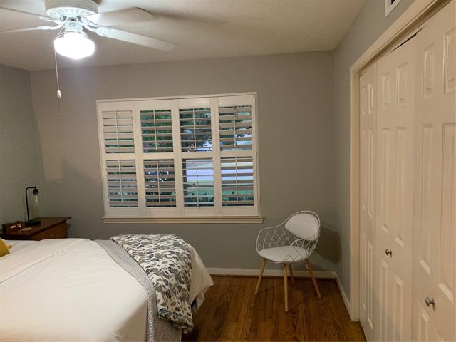 9626 Long Branch Lane, Houston, TX 77055