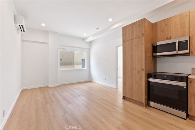 1105 N Coast HWY M, Laguna Beach, CA 92651