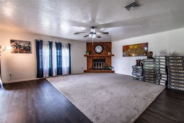 4001 Bray Dr, Corpus Christi, TX 78413