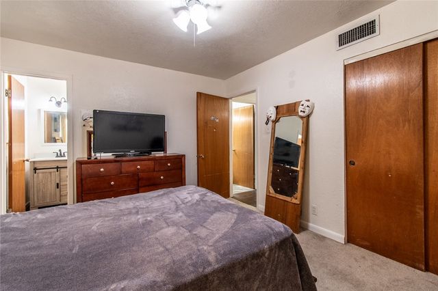 4001 Bray Dr, Corpus Christi, TX 78413