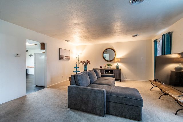 4001 Bray Dr, Corpus Christi, TX 78413