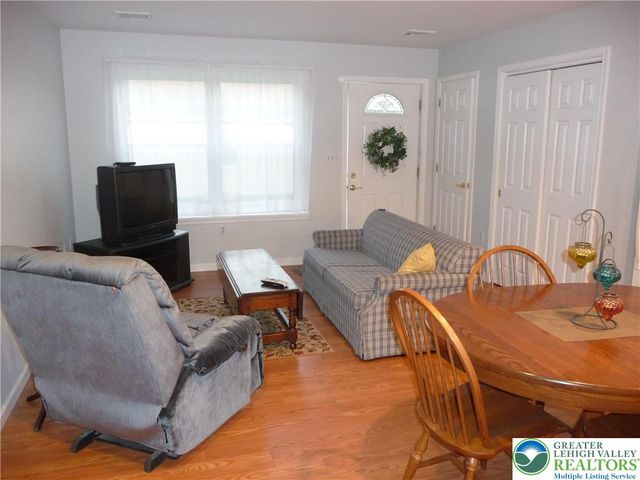 4705 Pheasant Run Court Apt 1, Bethlehem Twp, PA 18020