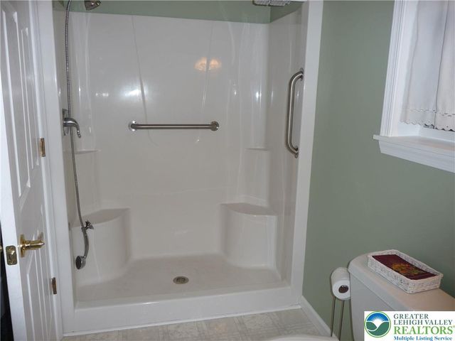 4705 Pheasant Run Court Apt 1, Bethlehem Twp, PA 18020
