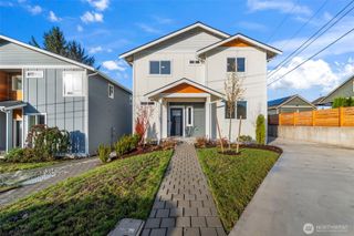 3102 44th Avenue NE, Tacoma, WA 98422