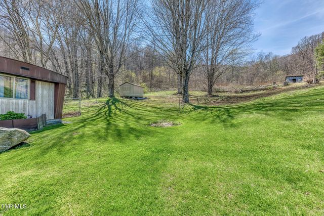 111 Hughes Hollow Road, Roan Mountain, TN 37687