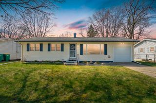 5620 Cheshire Street, Portage City, MI 49002