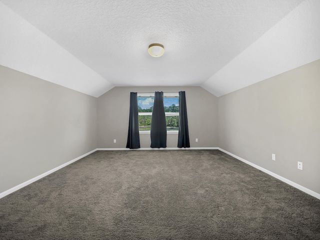 695 Sandstone Dr, St Augustine, FL 32086