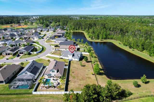 695 Sandstone Dr, St Augustine, FL 32086