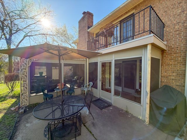 3615 Fairmeade Dr, Nashville, TN 37218