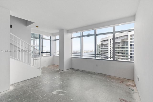 1395 Brickell Ave 3407, Miami, FL 33131