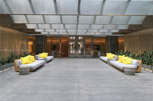 1395 Brickell Ave 3407, Miami, FL 33131