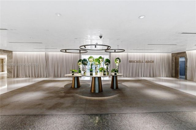 1395 Brickell Ave 3407, Miami, FL 33131