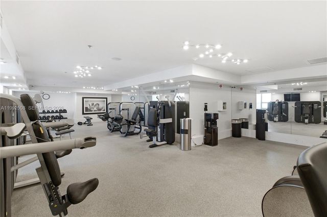 1395 Brickell Ave 3407, Miami, FL 33131