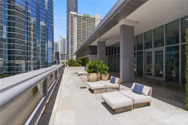 1395 Brickell Ave 3407, Miami, FL 33131