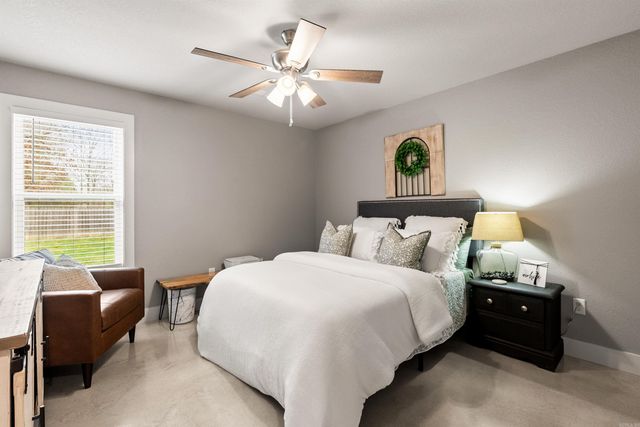 27 Green Timber Way, Vilonia, AR 72173