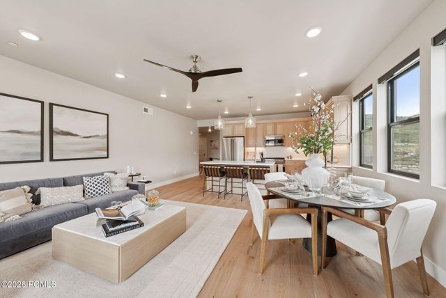 1156 W Helling Circle 201, Heber City, UT 84032