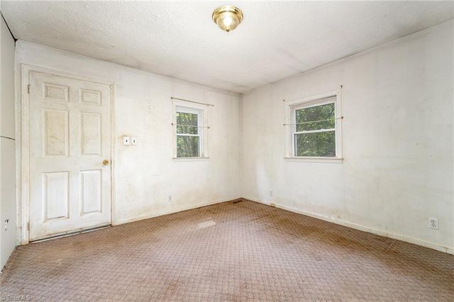 108 Shamu Drive, Reidsville, NC 27320