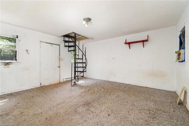 108 Shamu Drive, Reidsville, NC 27320