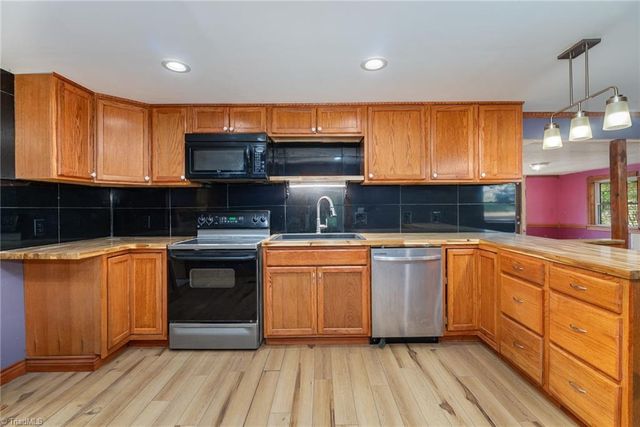 108 Shamu Drive, Reidsville, NC 27320
