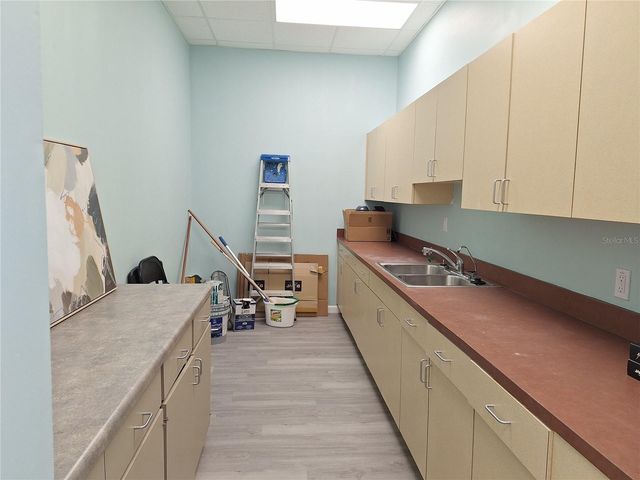 14811 N FLORIDA AVENUE B or C Or E or F or G, Tampa, FL 33613