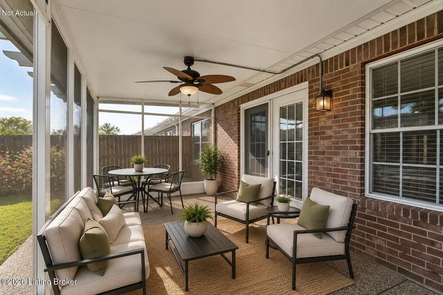 12494 Spring Trace Ct, Louisville, KY 40229