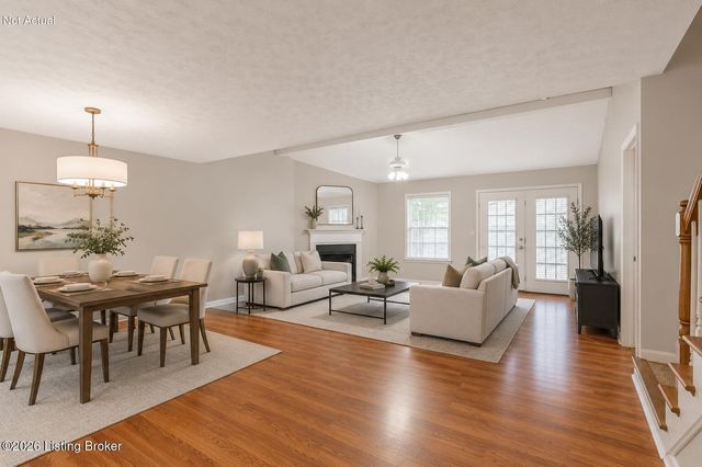 12494 Spring Trace Ct, Louisville, KY 40229