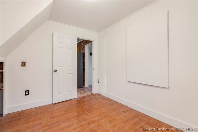 2030 McDonald Avenue, New Albany, IN 47150