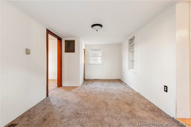 2030 McDonald Avenue, New Albany, IN 47150