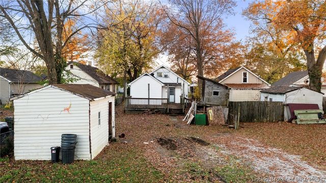 2030 McDonald Avenue, New Albany, IN 47150