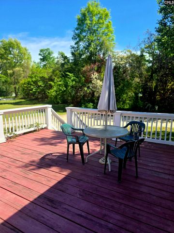 1210 Hunt St, Newberry, SC 29108