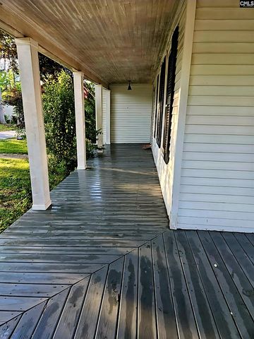1210 Hunt St, Newberry, SC 29108