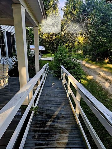 1210 Hunt St, Newberry, SC 29108