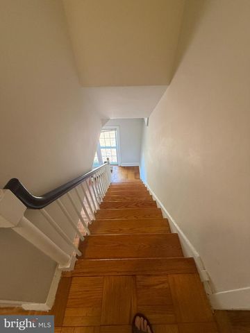 1705 PRESTON RD, Alexandria, VA 22302