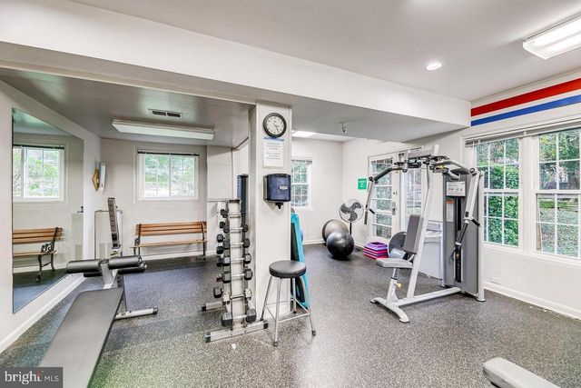 1705 PRESTON RD, Alexandria, VA 22302