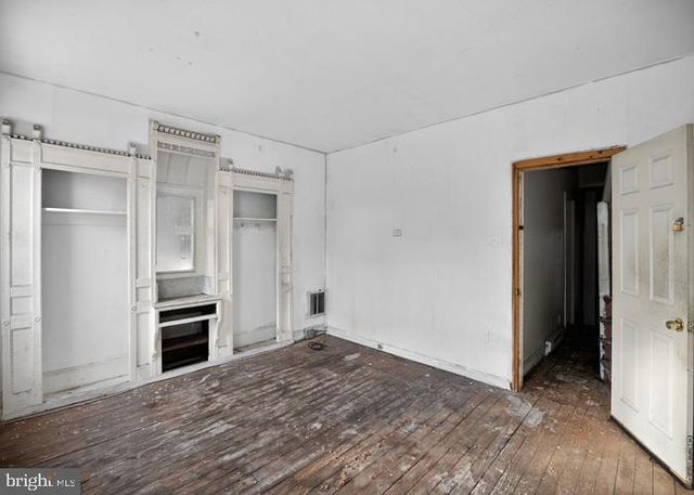 4009 GREEN ST, Philadelphia, PA 19104