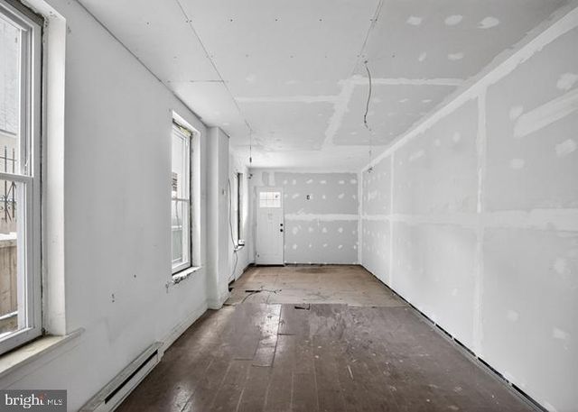 4009 GREEN ST, Philadelphia, PA 19104