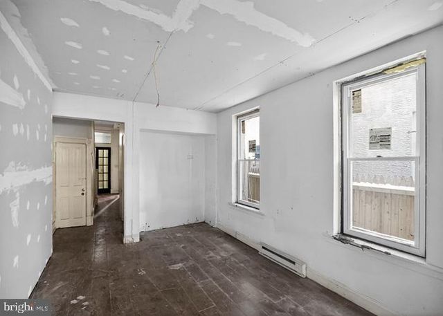 4009 GREEN ST, Philadelphia, PA 19104