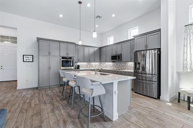 16 KINGSWOOD COURT, Ormond Beach, FL 32174