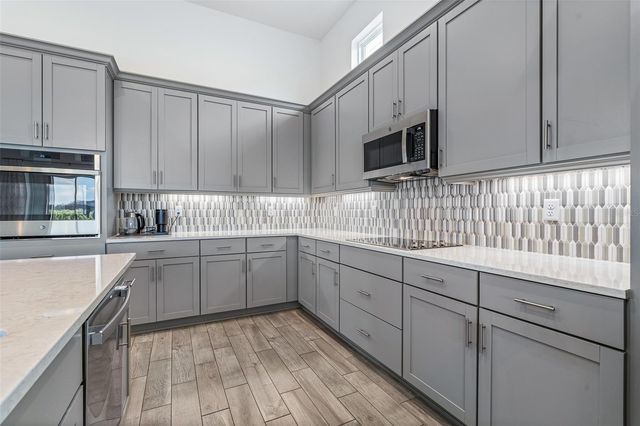 16 KINGSWOOD COURT, Ormond Beach, FL 32174