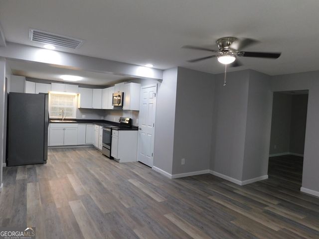 177 W Brazell Street, Reidsville, GA 30453