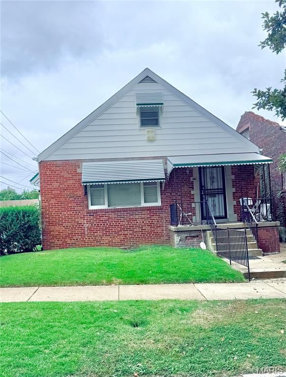 4751 Penrose Street, St Louis, MO 63115