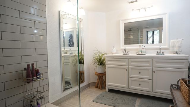 100 Pelican Pointe Drive 103, Delray Beach, FL 33483